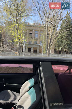 Хэтчбек ВАЗ 2108 1993 в 