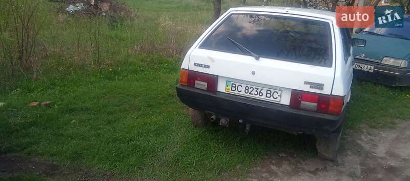Хетчбек ВАЗ / Lada 2108 1992 в Золочеві