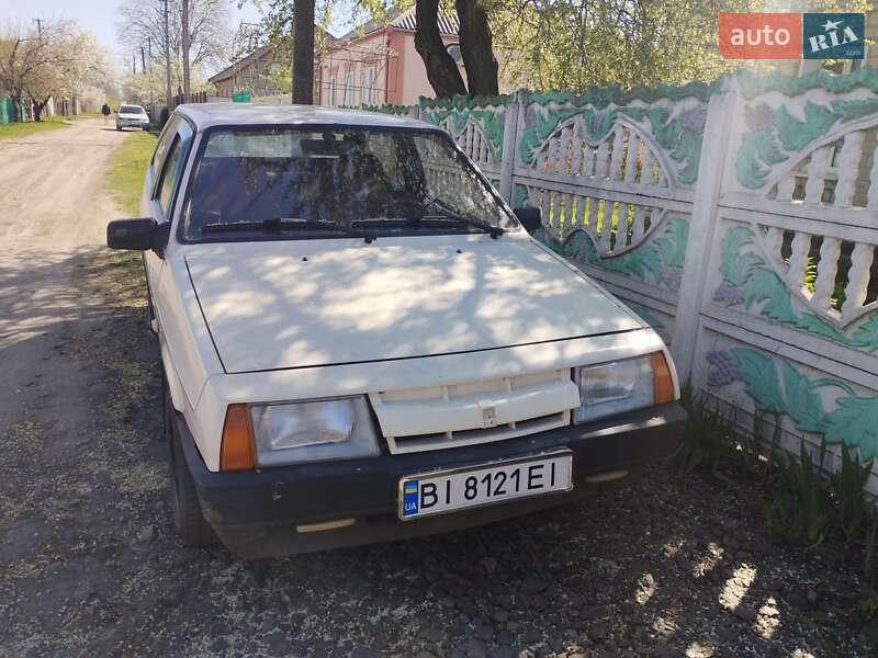 Хэтчбек ВАЗ 2108 1987 в 