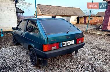 Хэтчбек ВАЗ 2108 2001 в 