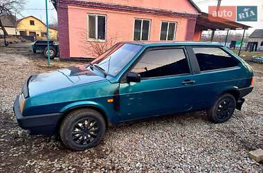 Хэтчбек ВАЗ 2108 2001 в 