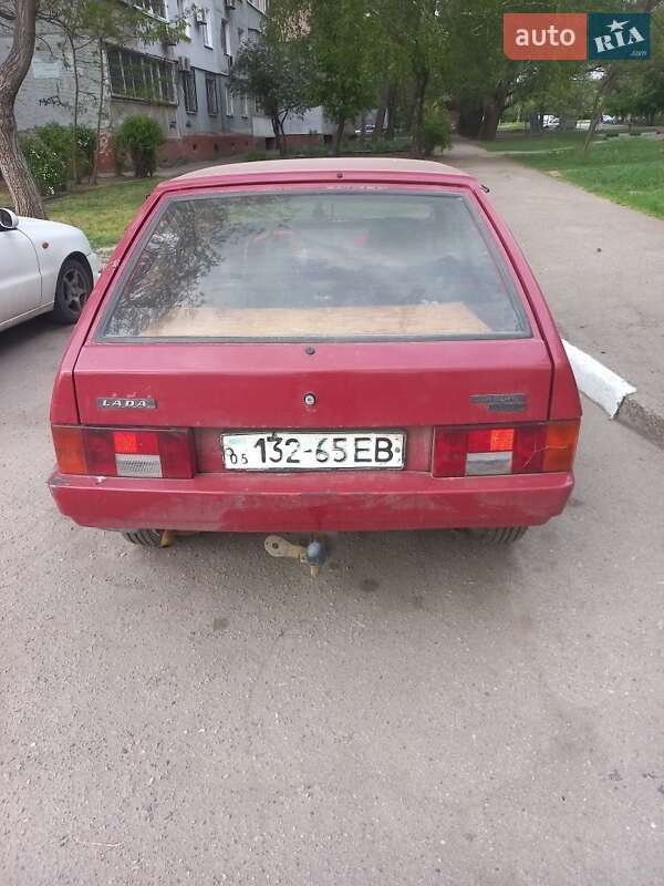 Хэтчбек ВАЗ / Lada 2108 1998 в Запорожье