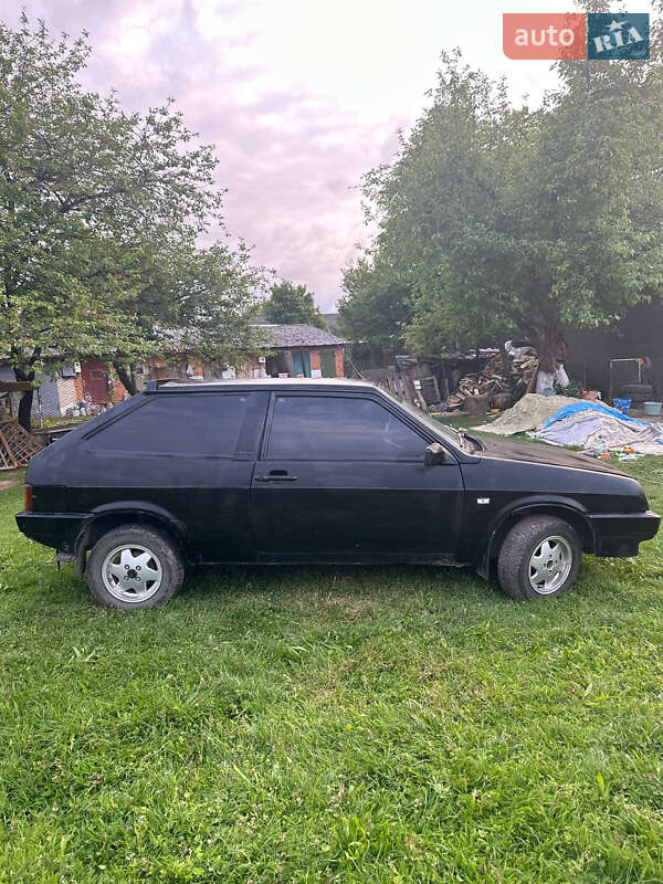 Хэтчбек ВАЗ / Lada 2108 1991 в Самборе