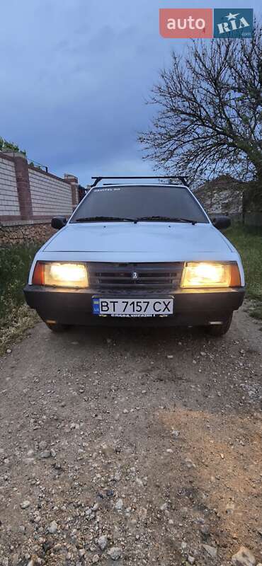 Хетчбек ВАЗ / Lada 2108 1988 в Херсоні