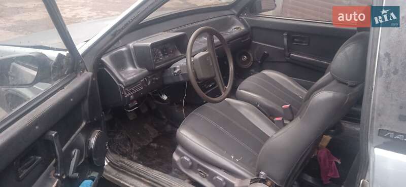 Хэтчбек ВАЗ / Lada 2108 1987 в Одессе