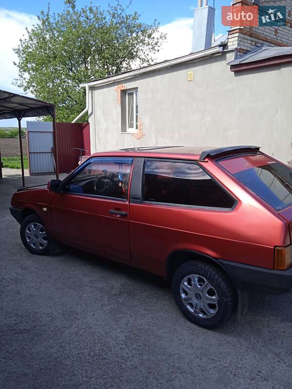 Хетчбек ВАЗ / Lada 2108 1992 в Сумах