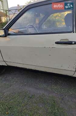Хетчбек ВАЗ 2108 1986 в 
