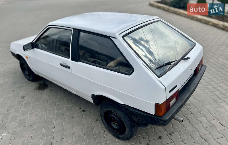 Хетчбек ВАЗ / Lada 2108 1988 в Могилів-Подільському