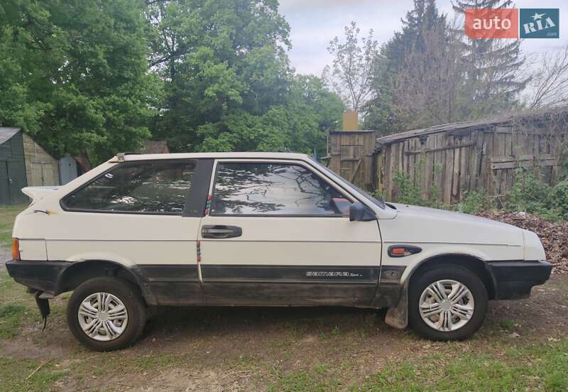 Хетчбек ВАЗ 2108 1986 в 