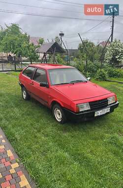 Хэтчбек ВАЗ 2108 1991 в Золочеве