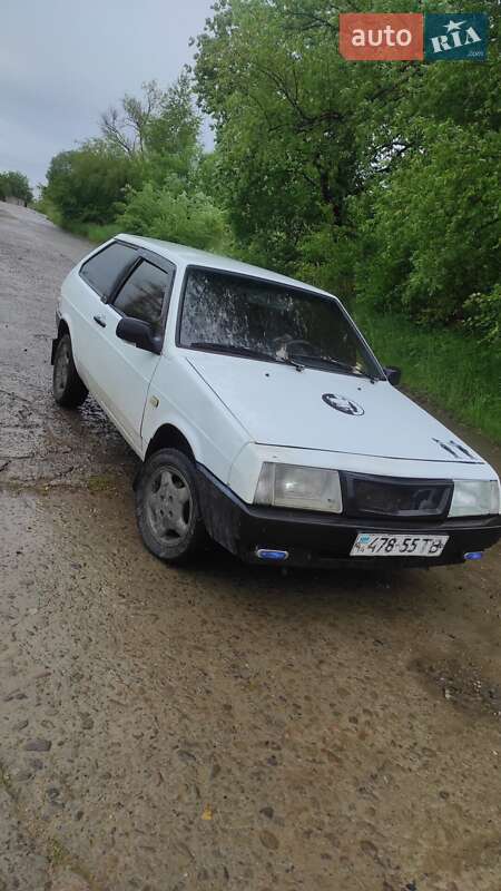 Хэтчбек ВАЗ / Lada 2108 1992 в Новом Роздоле