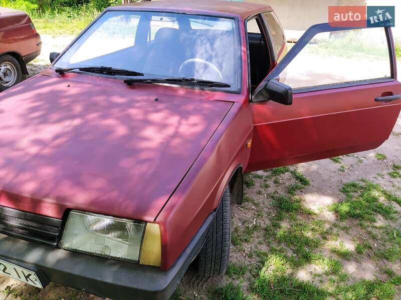 Хетчбек ВАЗ 2108 1989 в 