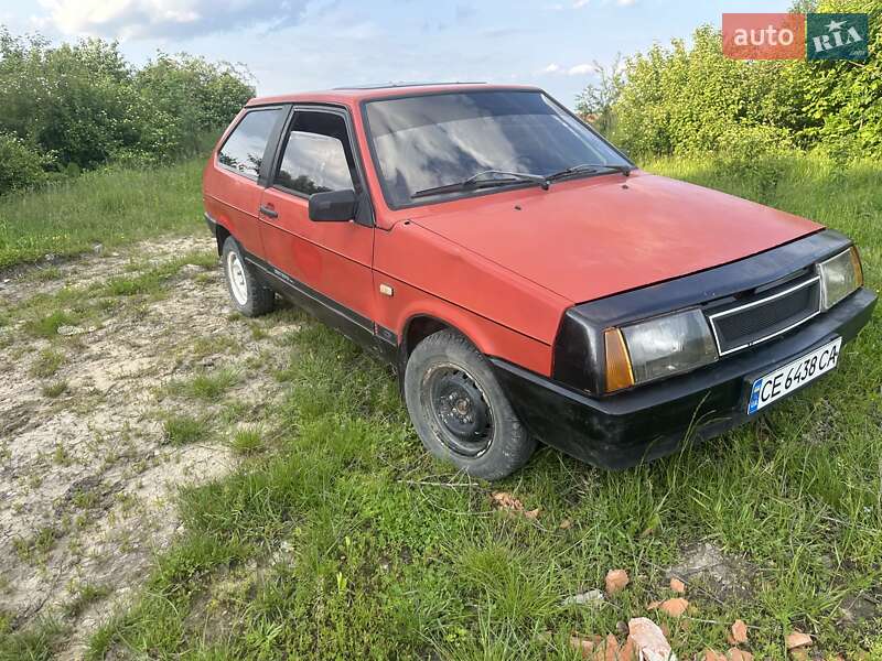 Хэтчбек ВАЗ 2108 1989 в 