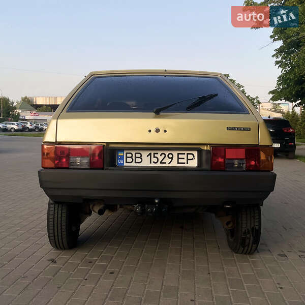 Хэтчбек ВАЗ / Lada 2108 1987 в Белой Церкви