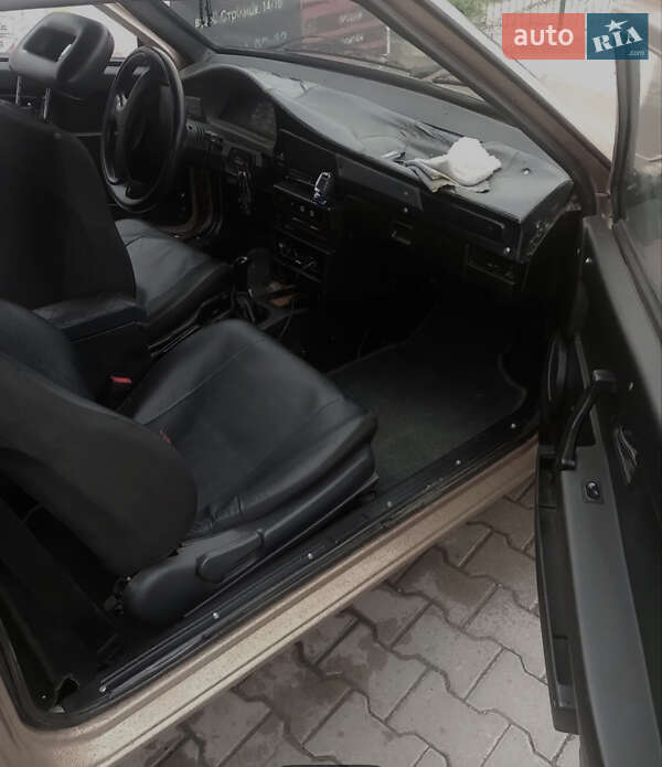 Хэтчбек ВАЗ / Lada 2108 1988 в Галиче