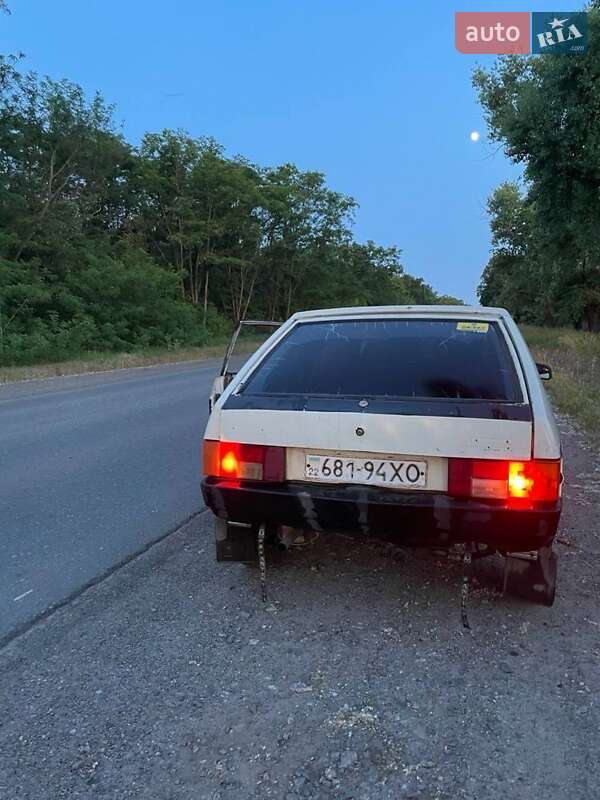 Хэтчбек ВАЗ / Lada 2108 1986 в Александрие