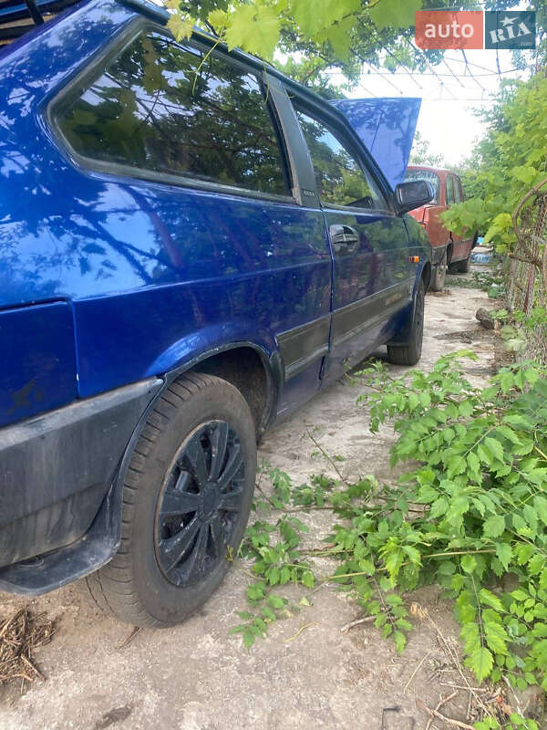 Хэтчбек ВАЗ / Lada 2108 1988 в Кривом Роге