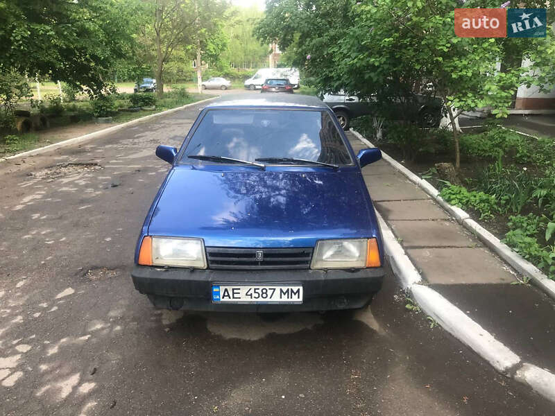 Хэтчбек ВАЗ / Lada 2108 1988 в Кривом Роге