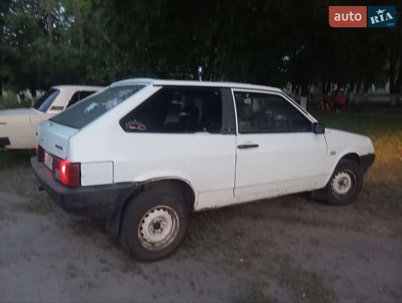 Хетчбек ВАЗ / Lada 2108 1992 в Чугуєві