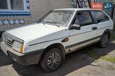 Хэтчбек ВАЗ 2108 1988 в Волочиске