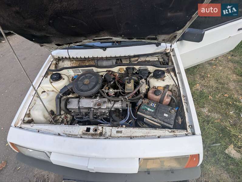 Хетчбек ВАЗ / Lada 2108 1990 в Рівному фото 2 Хетчбек ВАЗ / Lada 2108 1990 в Рівному