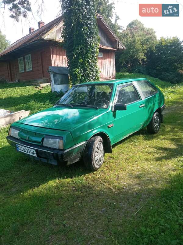 Хэтчбек ВАЗ 2108 1987 в 