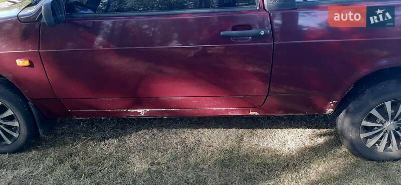 Хэтчбек ВАЗ / Lada 2108 1996 в Тростянце фото 15 Хэтчбек ВАЗ / Lada 2108 1996 в Тростянце