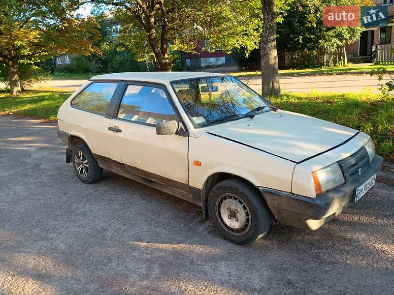 Хэтчбек ВАЗ / Lada 2108 1987 в Кролевце фото 9 Хэтчбек ВАЗ / Lada 2108 1987 в Кролевце