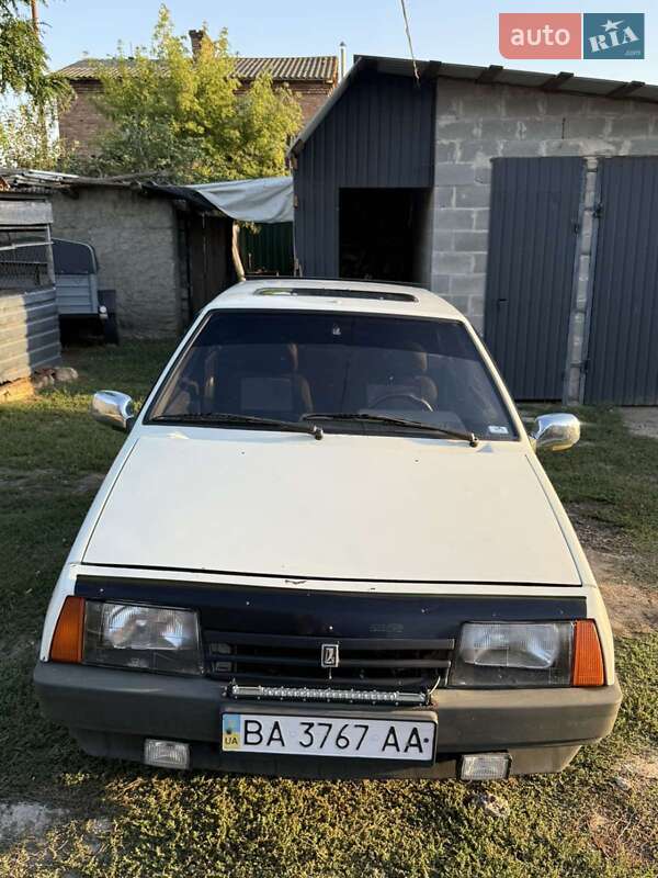 Хэтчбек ВАЗ / Lada 2108 1986 в Первомайске