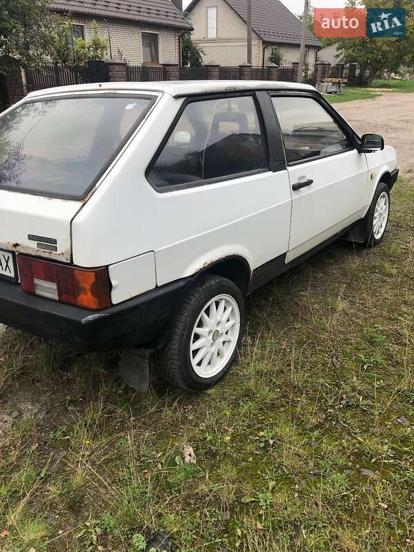 Хэтчбек ВАЗ / Lada 2108 1986 в Луцке