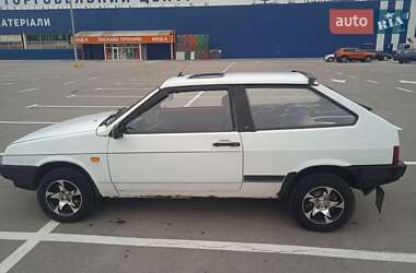Хэтчбек ВАЗ 2108 1992 в 