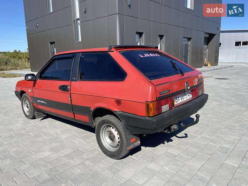 Хэтчбек ВАЗ / Lada 2108 1991 в Хмельницком