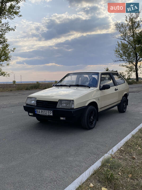Хэтчбек ВАЗ / Lada 2108 1988 в Днепре фото 4 Хэтчбек ВАЗ / Lada 2108 1988 в Днепре