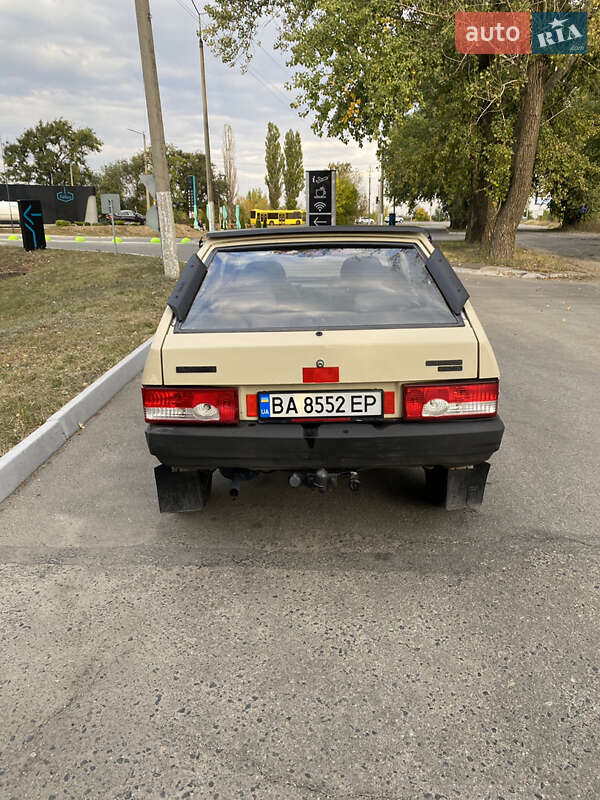 Хэтчбек ВАЗ / Lada 2108 1988 в Днепре фото 5 Хэтчбек ВАЗ / Lada 2108 1988 в Днепре