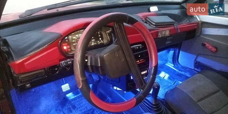 Хэтчбек ВАЗ / Lada 2108 1990 в Киеве