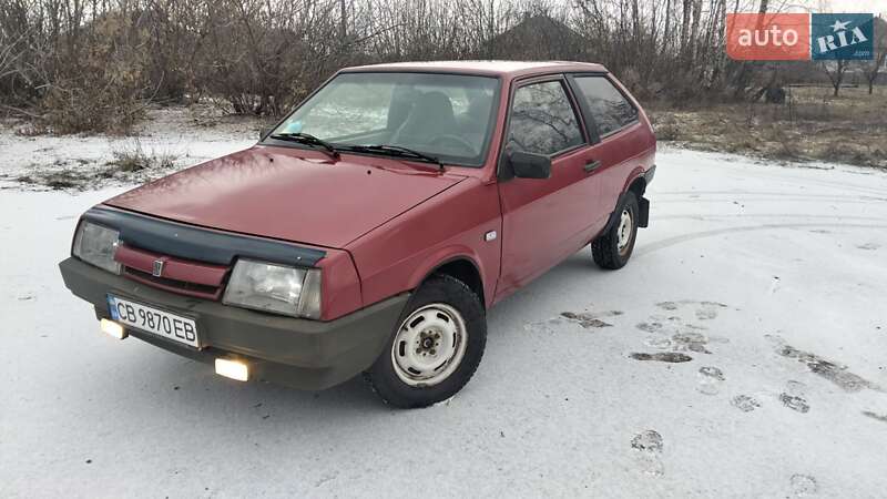 Хэтчбек ВАЗ / Lada 2108 1990 в Куликовке