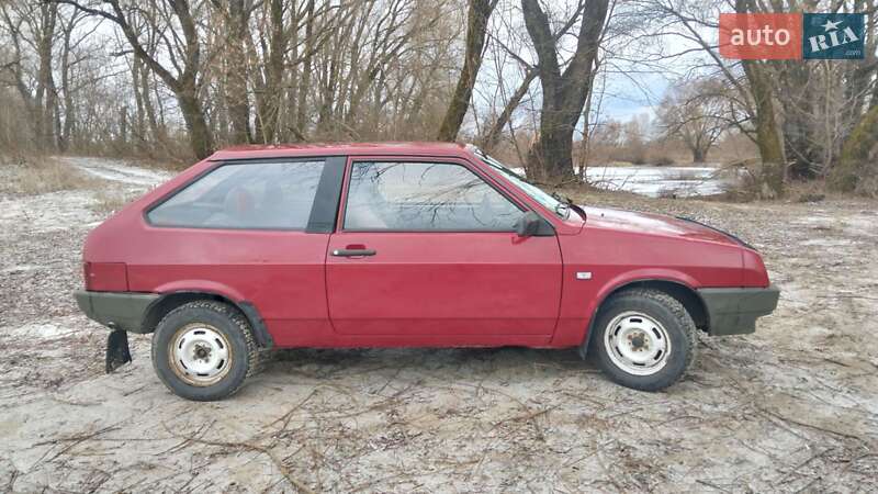 Хэтчбек ВАЗ / Lada 2108 1990 в Куликовке