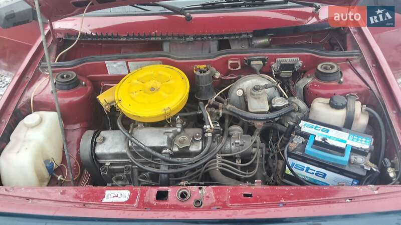 Хэтчбек ВАЗ / Lada 2108 1990 в Куликовке