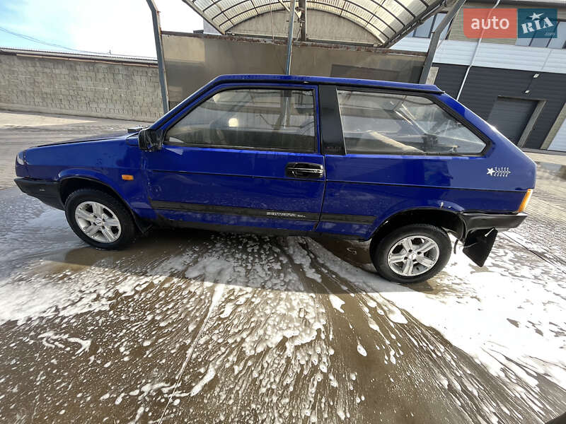 Хэтчбек ВАЗ / Lada 2108 1994 в Городенке