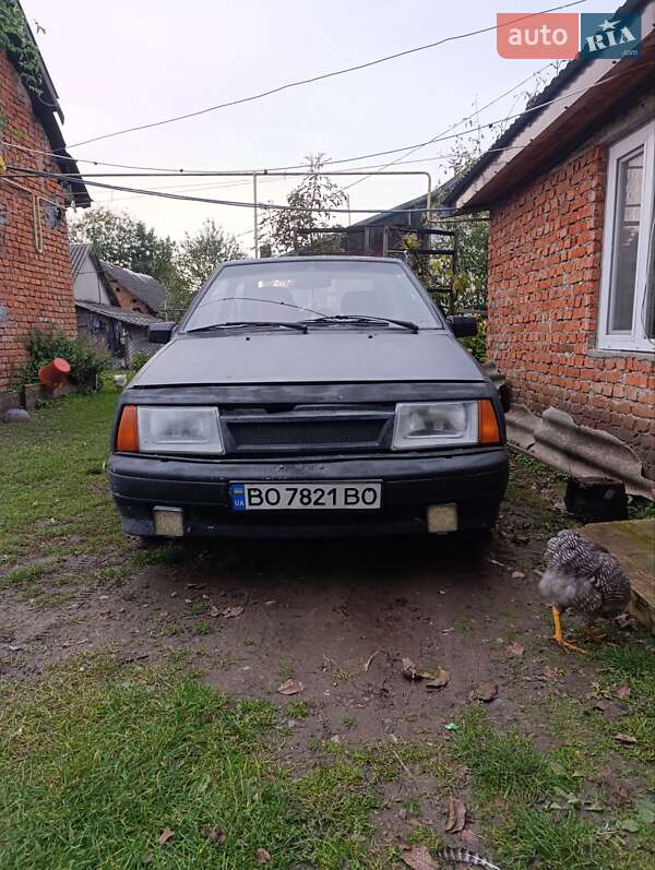 Хэтчбек ВАЗ / Lada 2108 1990 в Тернополе фото 5 Хэтчбек ВАЗ / Lada 2108 1990 в Тернополе