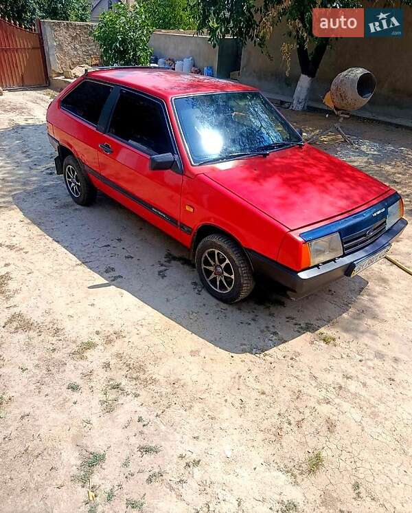 Хэтчбек ВАЗ 2108 1990 в 