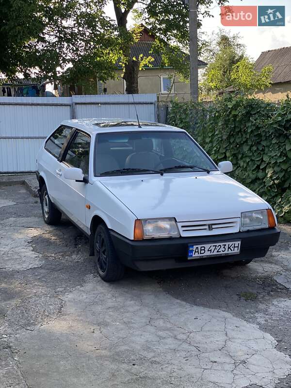 Хэтчбек ВАЗ 2108 1992 в 