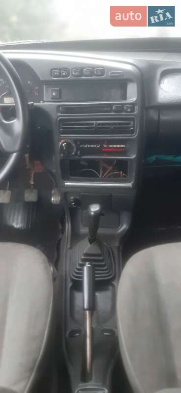 Хетчбек ВАЗ / Lada 2108 1996 в Луцьку фото 2 Хетчбек ВАЗ / Lada 2108 1996 в Луцьку