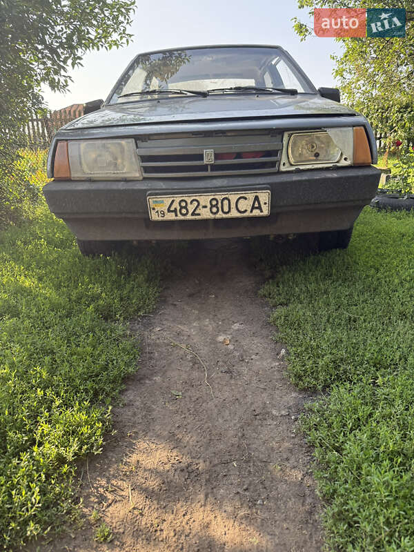 Хэтчбек ВАЗ / Lada 2108 1990 в Владимире