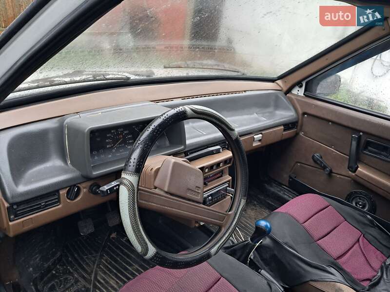 Хетчбек ВАЗ / Lada 2108 1989 в Чуднові