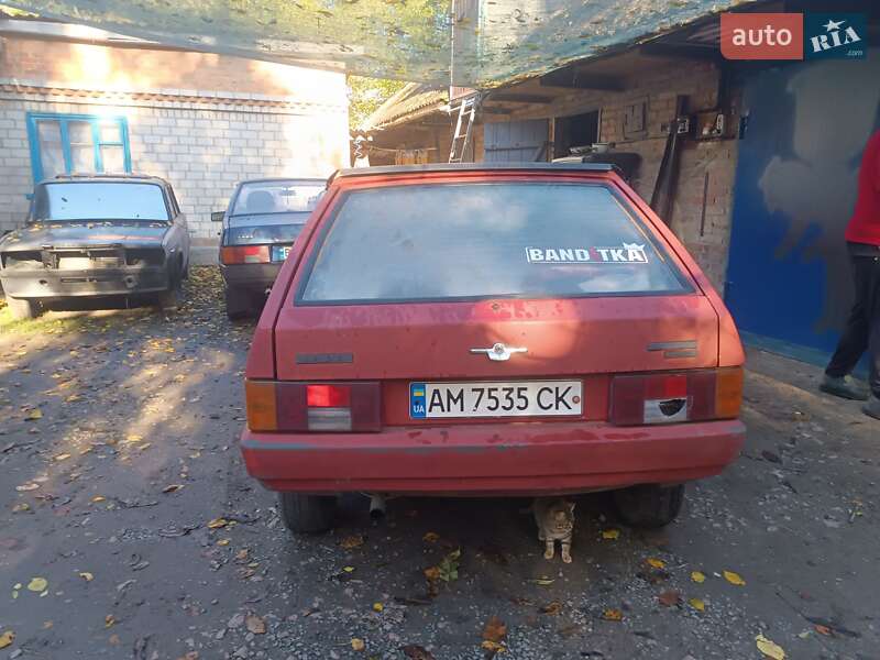 Хэтчбек ВАЗ / Lada 2108 1990 в Любаре