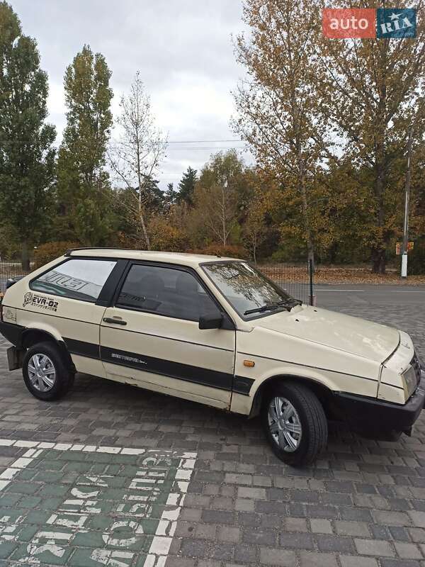 Хэтчбек ВАЗ / Lada 2108 1987 в Горишних Плавнях