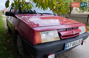 Хэтчбек ВАЗ 2108 1993 в 