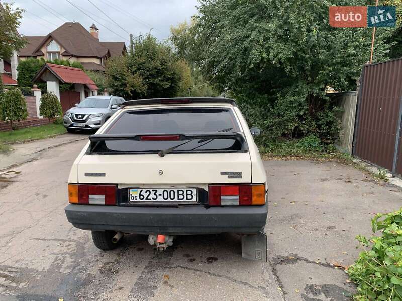 Хэтчбек ВАЗ / Lada 2108 1996 в Житомире фото 4 Хэтчбек ВАЗ / Lada 2108 1996 в Житомире