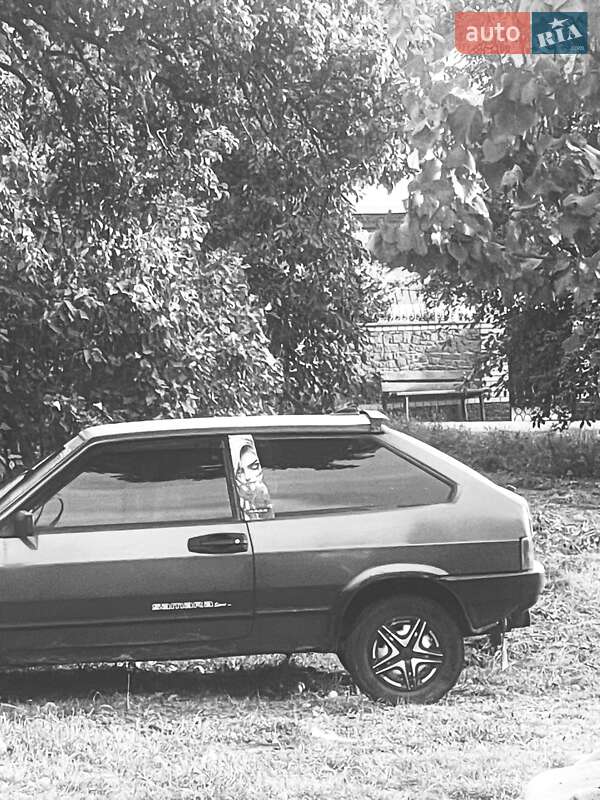 Хетчбек ВАЗ / Lada 2108 1991 в Житомирі фото 5 Хетчбек ВАЗ / Lada 2108 1991 в Житомирі